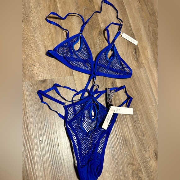 Victoria’s Secret teddy - Picture 3 of 3